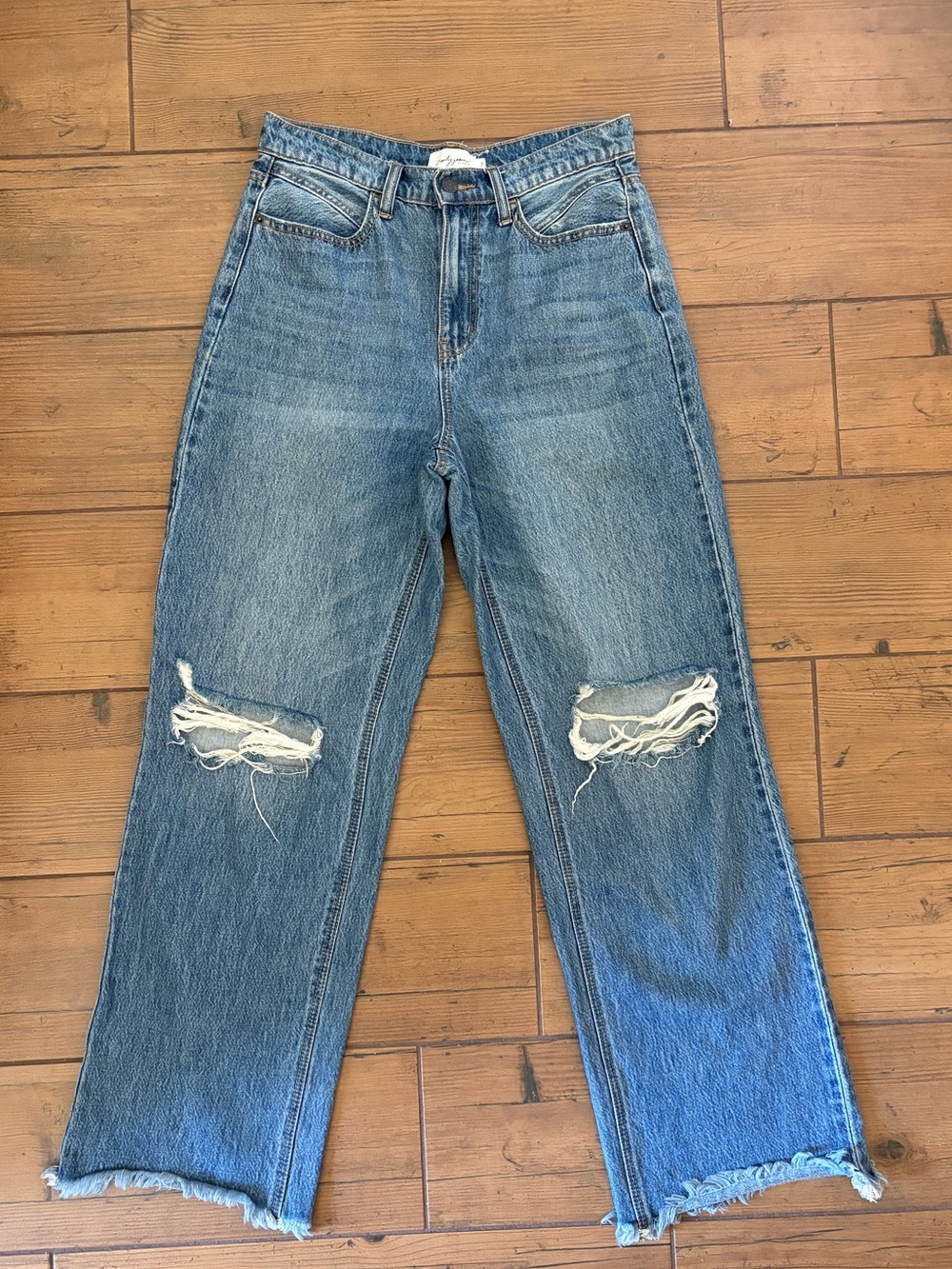 Carly Jean Los Angeles Malibu Jeans